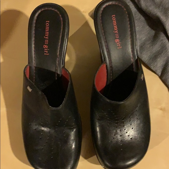 Tommy Girl  Women’s platform clogs - Picture 3 of 4